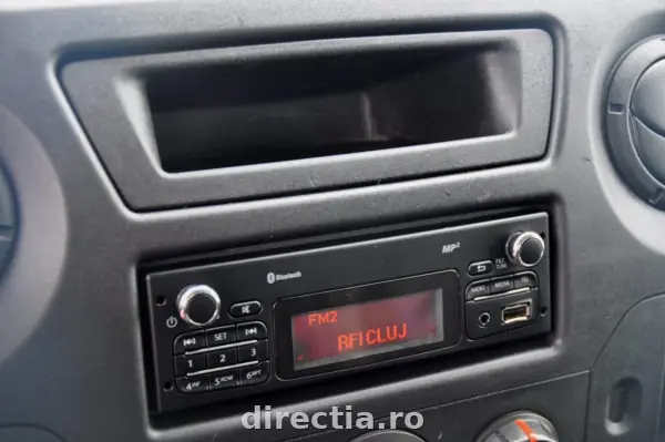 Poza anunț 13
