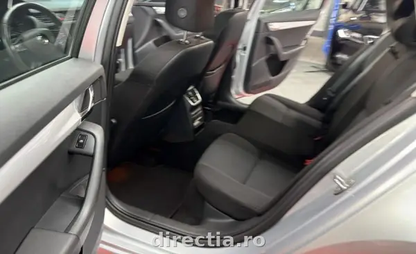 Poza anunț 16