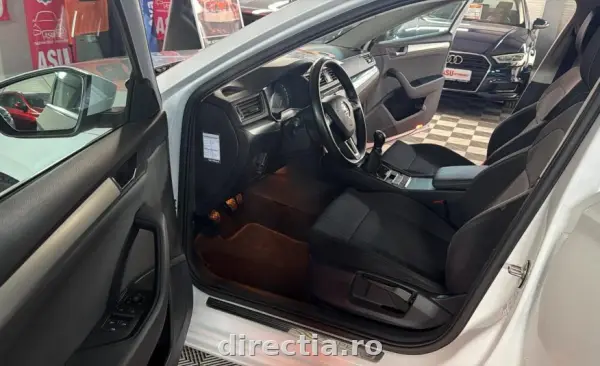 Poza anunț 14
