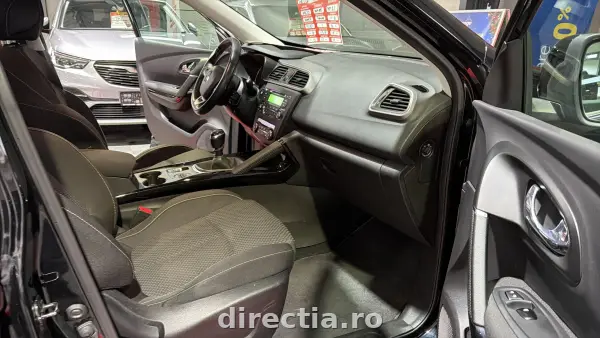 Poza anunț 19