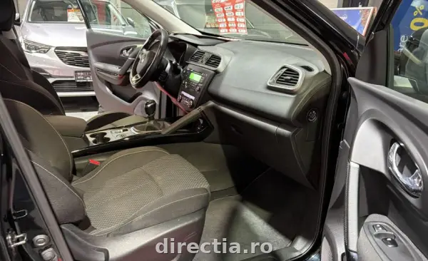 Poza anunț 18