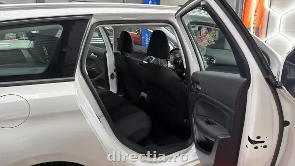 Poza anunț 24