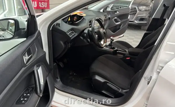 Poza anunț 17
