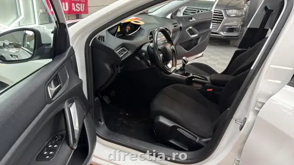 Poza anunț 18