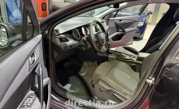 Poza anunț 8