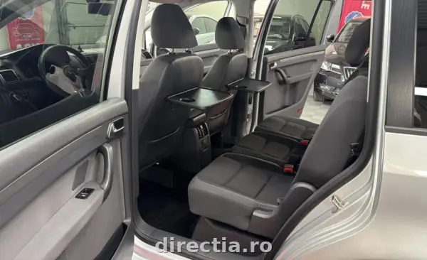 Poza anunț 11