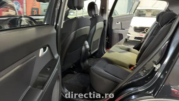 Poza anunț 17
