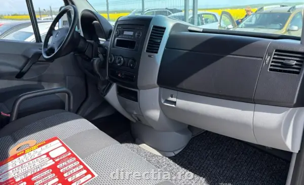 Poza anunț 25