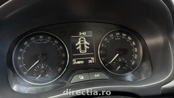 Poza anunț 12