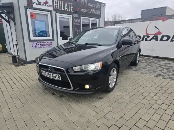MITSUBISHI LANCER