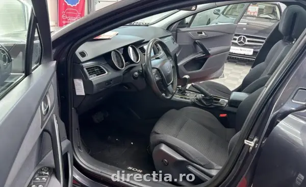 Poza anunț 18