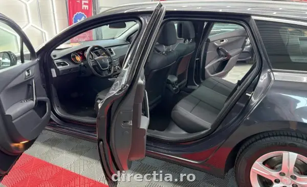 Poza anunț 8