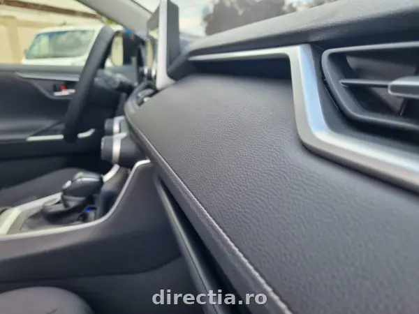 Poza anunț 13