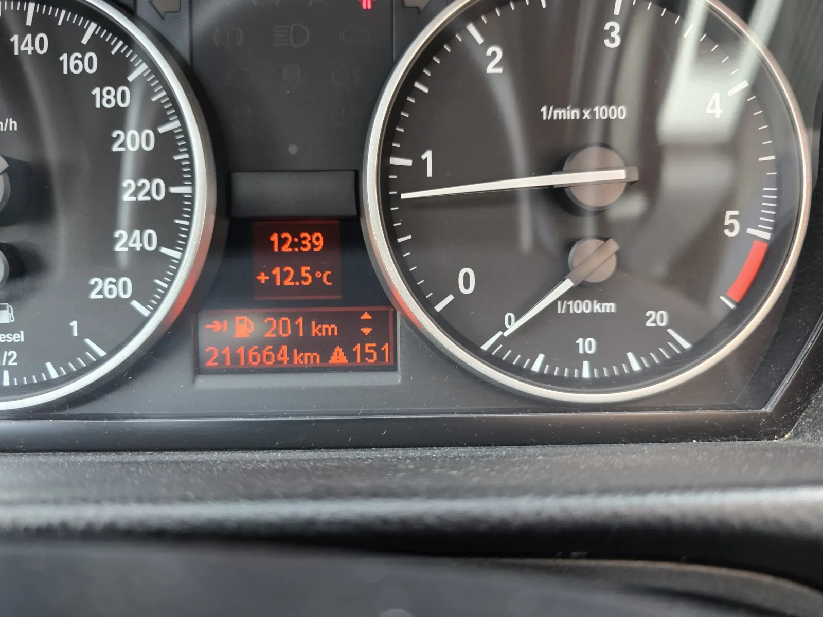 Poza anunț 12