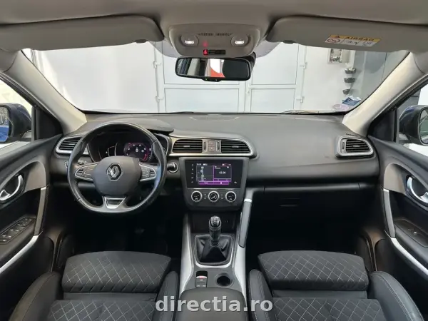 Poza anunț 12