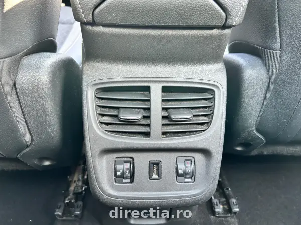 Poza anunț 12