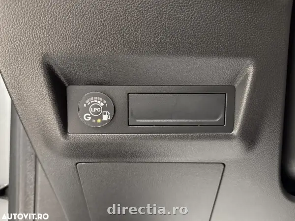 Poza anunț 26