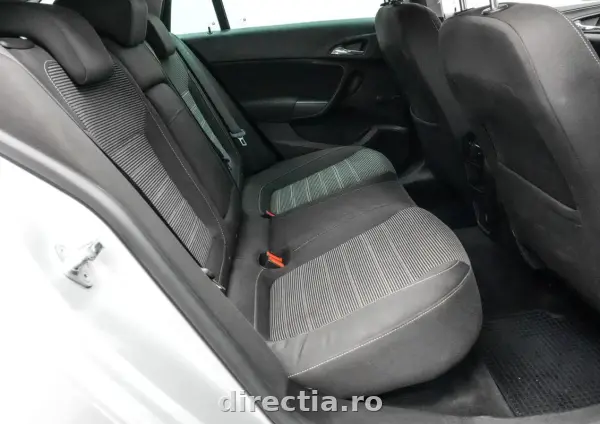 Poza anunț 16