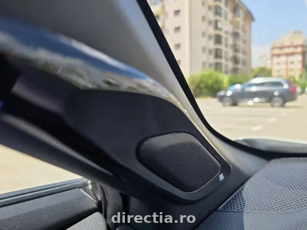 Poza anunț 19