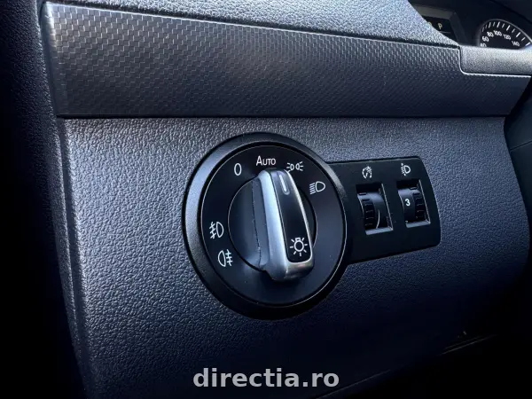 Poza anunț 12