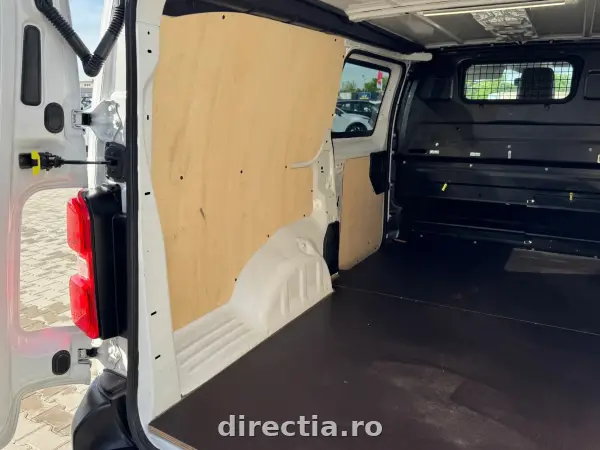 Poza anunț 21