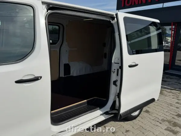 Poza anunț 18