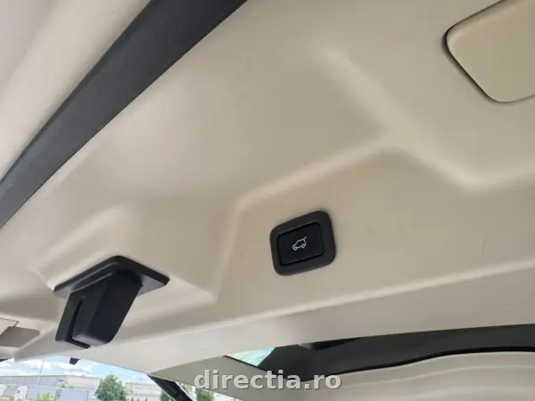 Poza anunț 25
