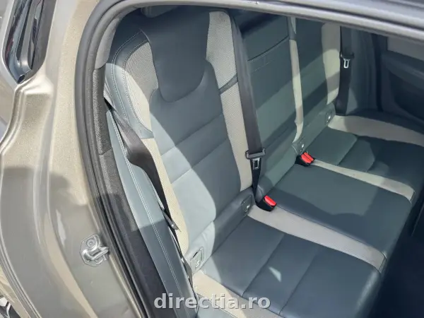 Poza anunț 24