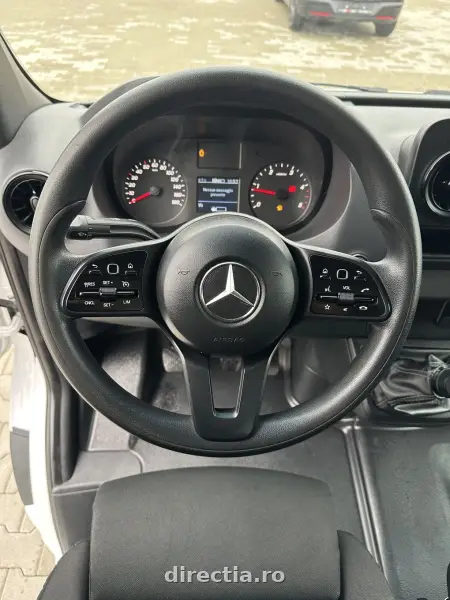 Poza anunț 14