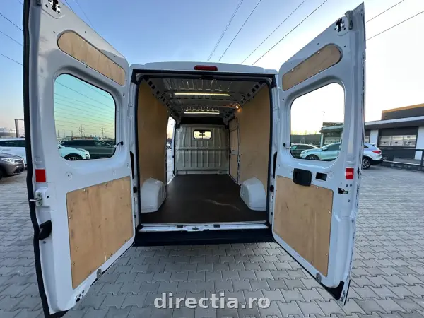 Poza anunț 15