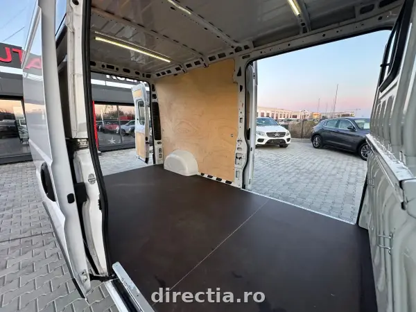Poza anunț 13