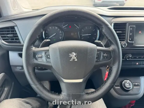 Poza anunț 12