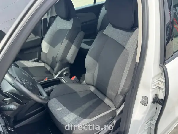 Poza anunț 18