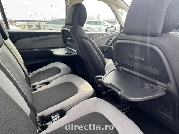 Poza anunț 25
