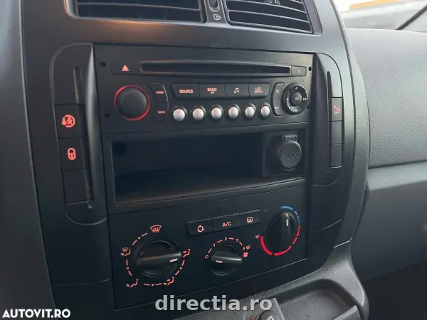 Poza anunț 11