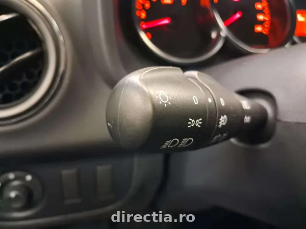 Poza anunț 18