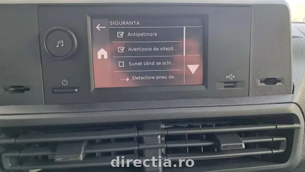 Poza anunț 13
