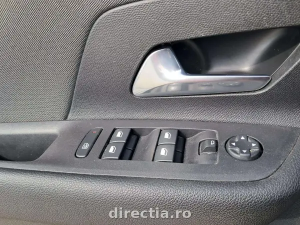 Poza anunț 12