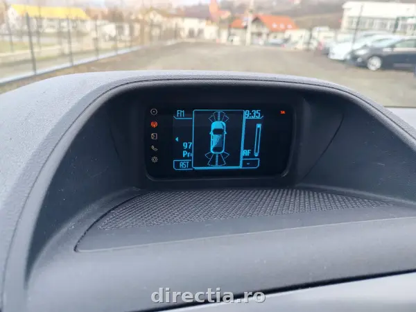 Poza anunț 11