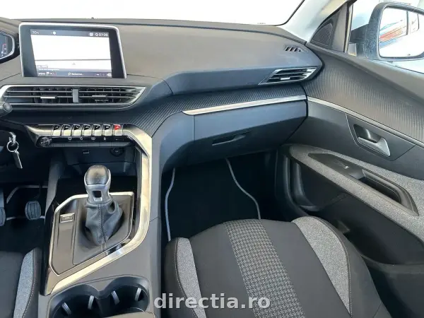 Poza anunț 12