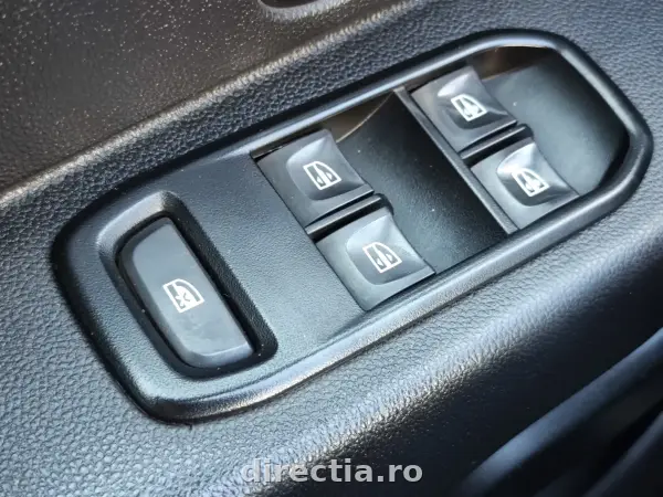 Poza anunț 24