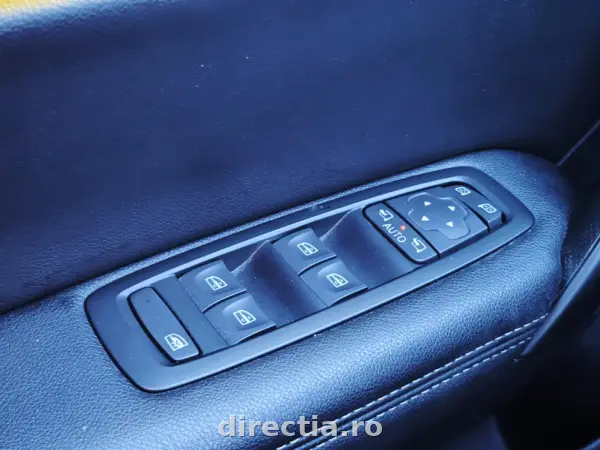Poza anunț 27