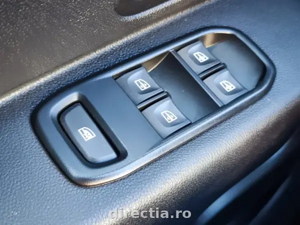 Poza anunț 27