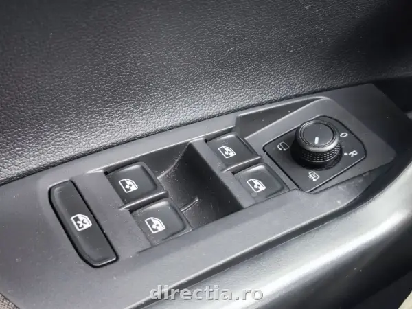 Poza anunț 25