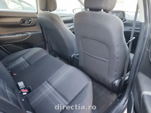 Poza anunț 13