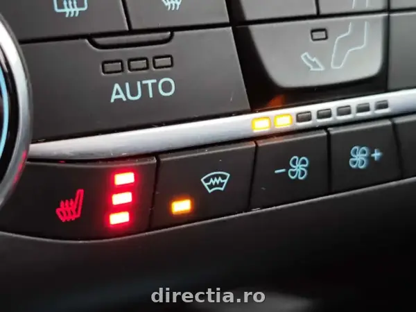 Poza anunț 12