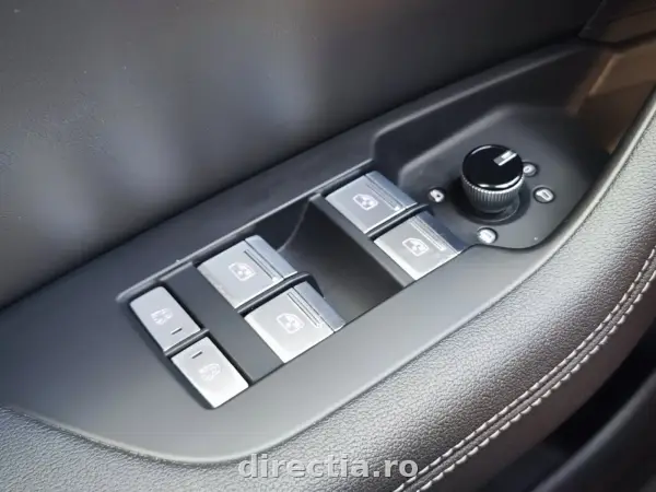 Poza anunț 33