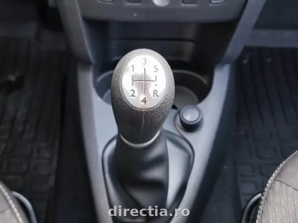 Poza anunț 19