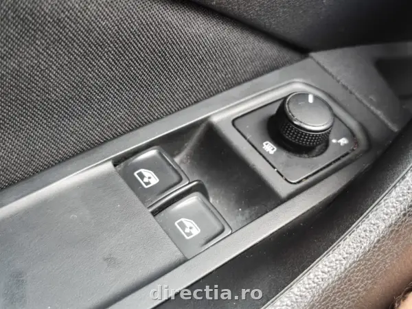 Poza anunț 28