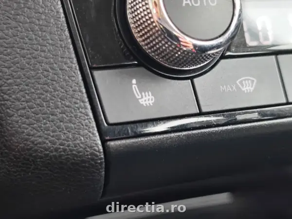 Poza anunț 24